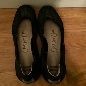 Toms Black Alessandra Ballet Flats